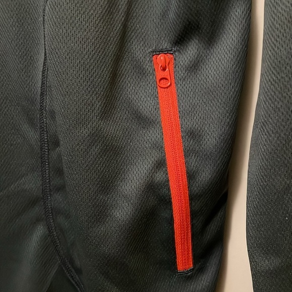 Loggerhead Henley - Picture 4 of 4